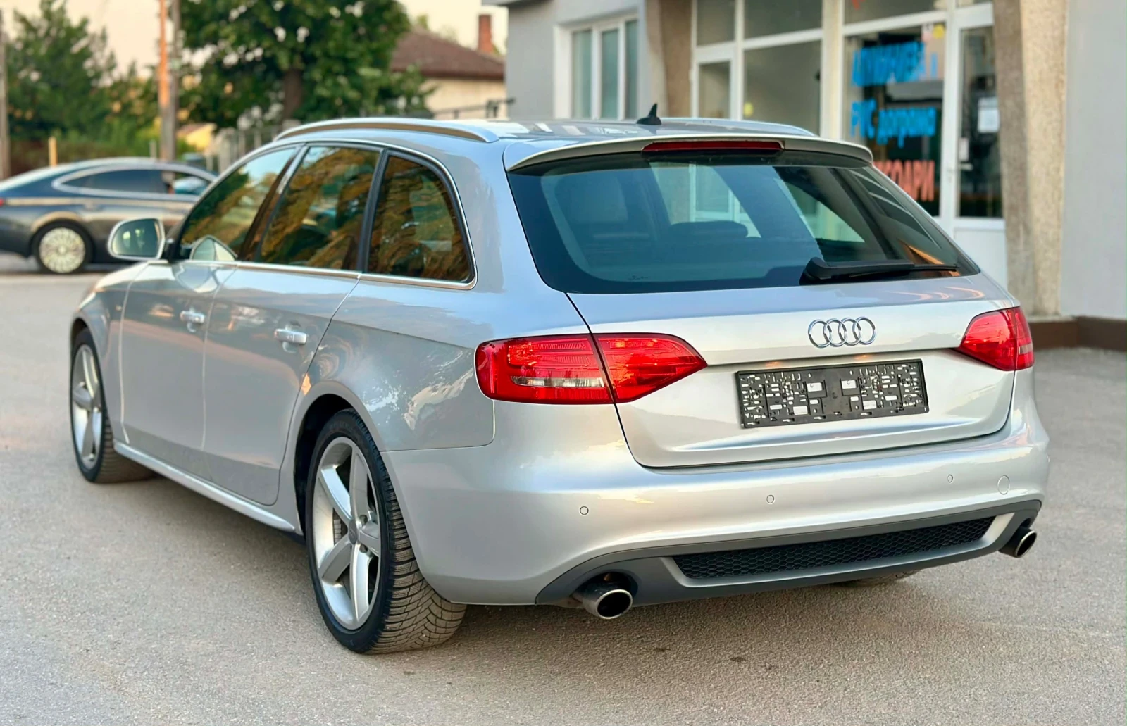 Audi A4 3.0Tdi S-Line Led, снимка 3 - Автомобили и джипове - 55093363