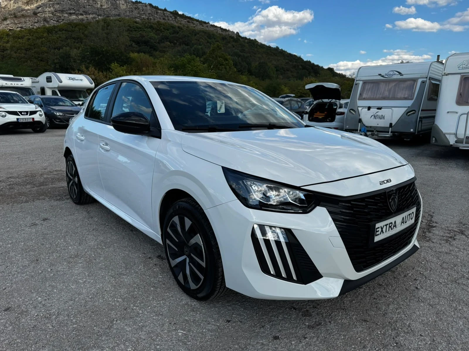Peugeot 208 E-208, FULL, 16000км, снимка 6 - Автомобили и джипове - 56218311