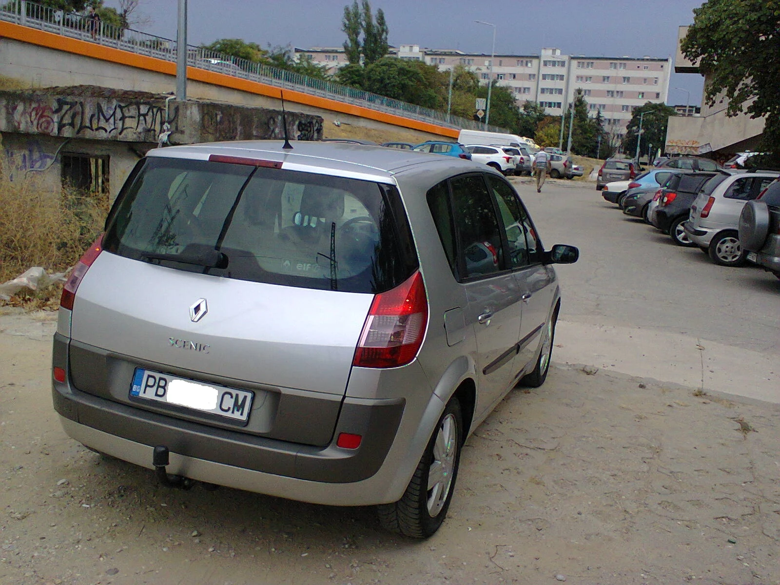 Renault Scenic //* * КЛИМА* * //86-коня малкия данък, снимка 6 - Автомобили и джипове - 56267360