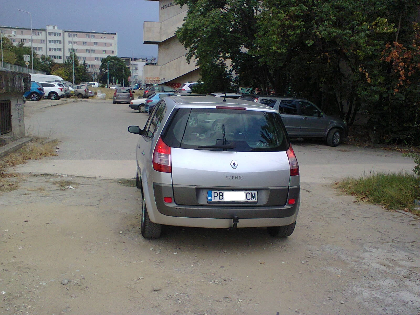 Renault Scenic //* * КЛИМА* * //86-коня малкия данък, снимка 9 - Автомобили и джипове - 56267360