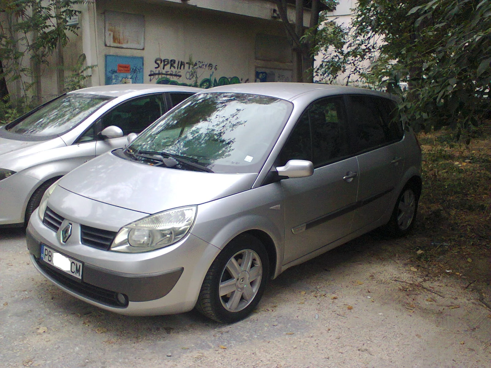 Renault Scenic //* * КЛИМА* * //86-коня малкия данък, снимка 5 - Автомобили и джипове - 56267360