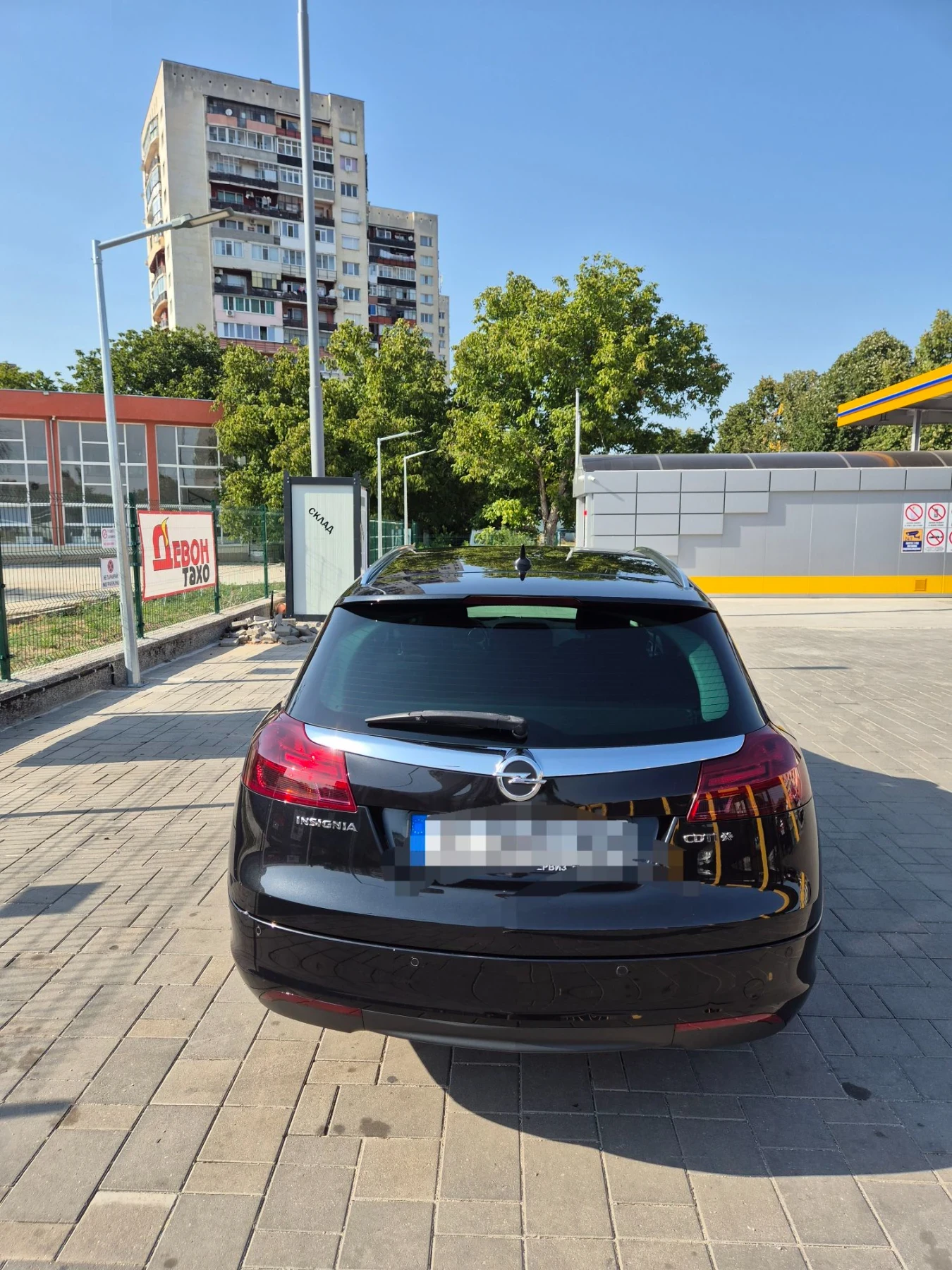 Opel Insignia, снимка 9 - Автомобили и джипове - 56624969