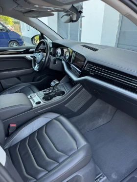 VW Touareg Лизинг, снимка 8