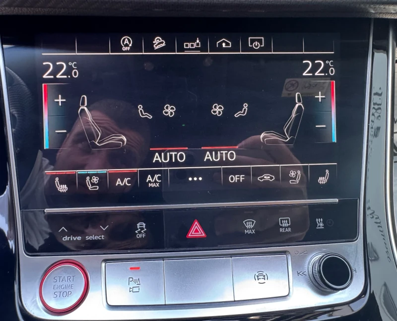 Audi RSQ8 Martix * B&O * Обдух. * Ел. теглич * Панорама, снимка 12 - Автомобили и джипове - 50938734