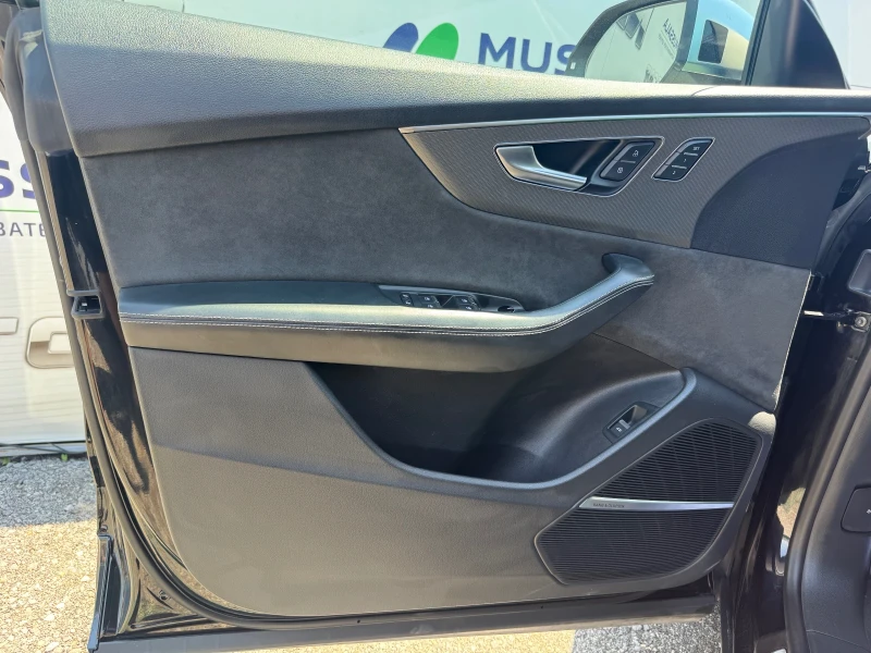 Audi RSQ8 Martix * B&O * Обдух. * Ел. теглич * Панорама, снимка 6 - Автомобили и джипове - 50938734