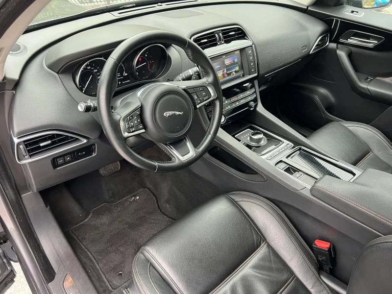 Jaguar F-PACE 130000km/4x4/2.0D/180kc, снимка 10 - Автомобили и джипове - 51941640