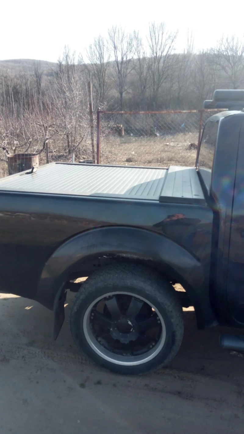 Nissan Navara, снимка 3 - Автомобили и джипове - 52302710