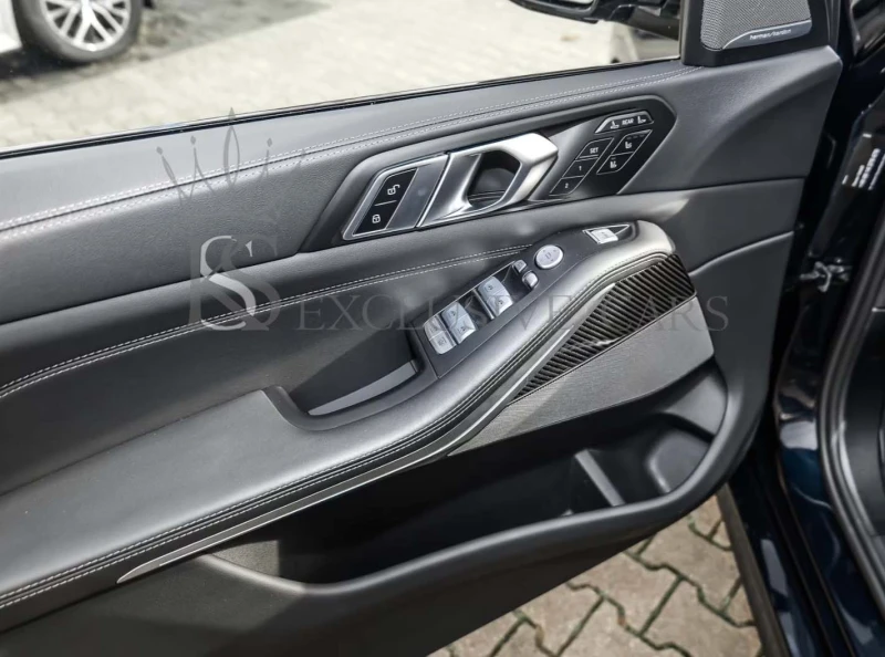 BMW X7 40D* XDRIVE* M-SPORT PRO* H/K* PANO* HUD* CARBON* , снимка 6 - Автомобили и джипове - 52398837