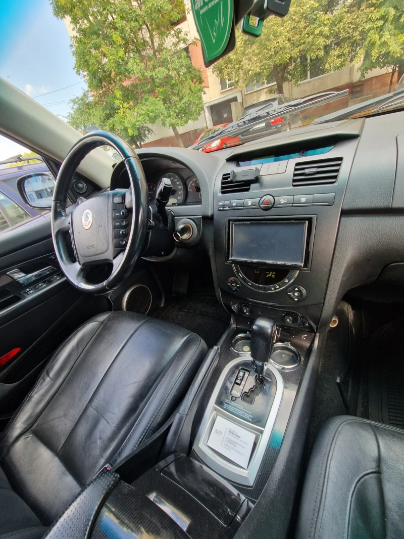 SsangYong Rexton, снимка 10 - Автомобили и джипове - 52776302