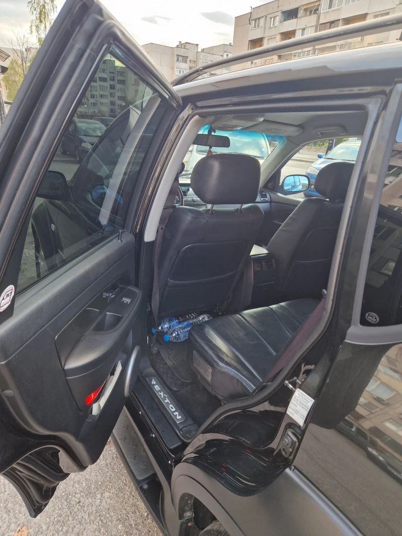 SsangYong Rexton, снимка 13 - Автомобили и джипове - 52776302