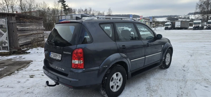 SsangYong Rexton, снимка 4 - Автомобили и джипове - 52991084