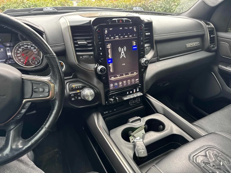 Dodge RAM 1500 * Sport * CARFAX * БЕЗ ПЪРВОНАЧАЛНА ВНОСКА, снимка 9 - Автомобили и джипове - 53055040