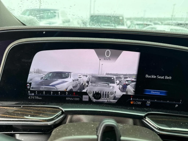 Cadillac Escalade * 4WD 4dr Sport * CARFAX * БЕЗ ПЪРВОНАЧАЛНА ВНОСКА, снимка 8 - Автомобили и джипове - 53131527