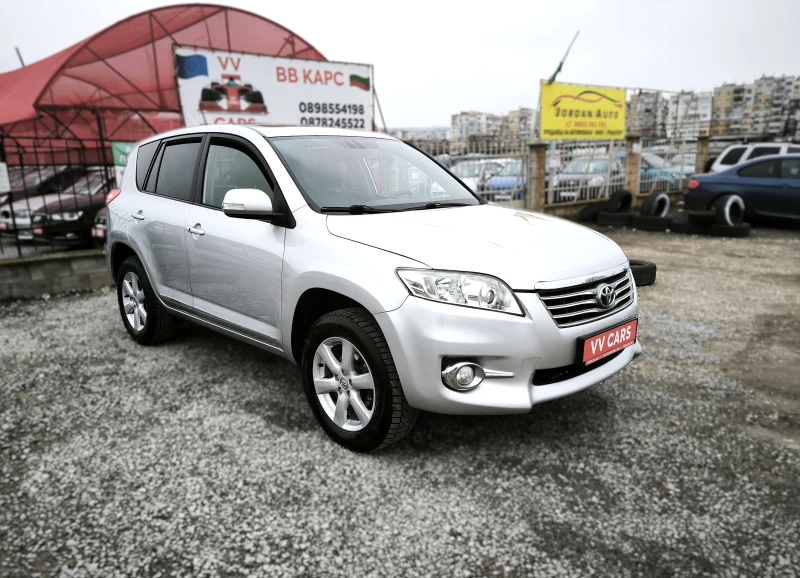 Toyota Rav4 2.2D4D FACELIFT LUXURY, снимка 2 - Автомобили и джипове - 53430896