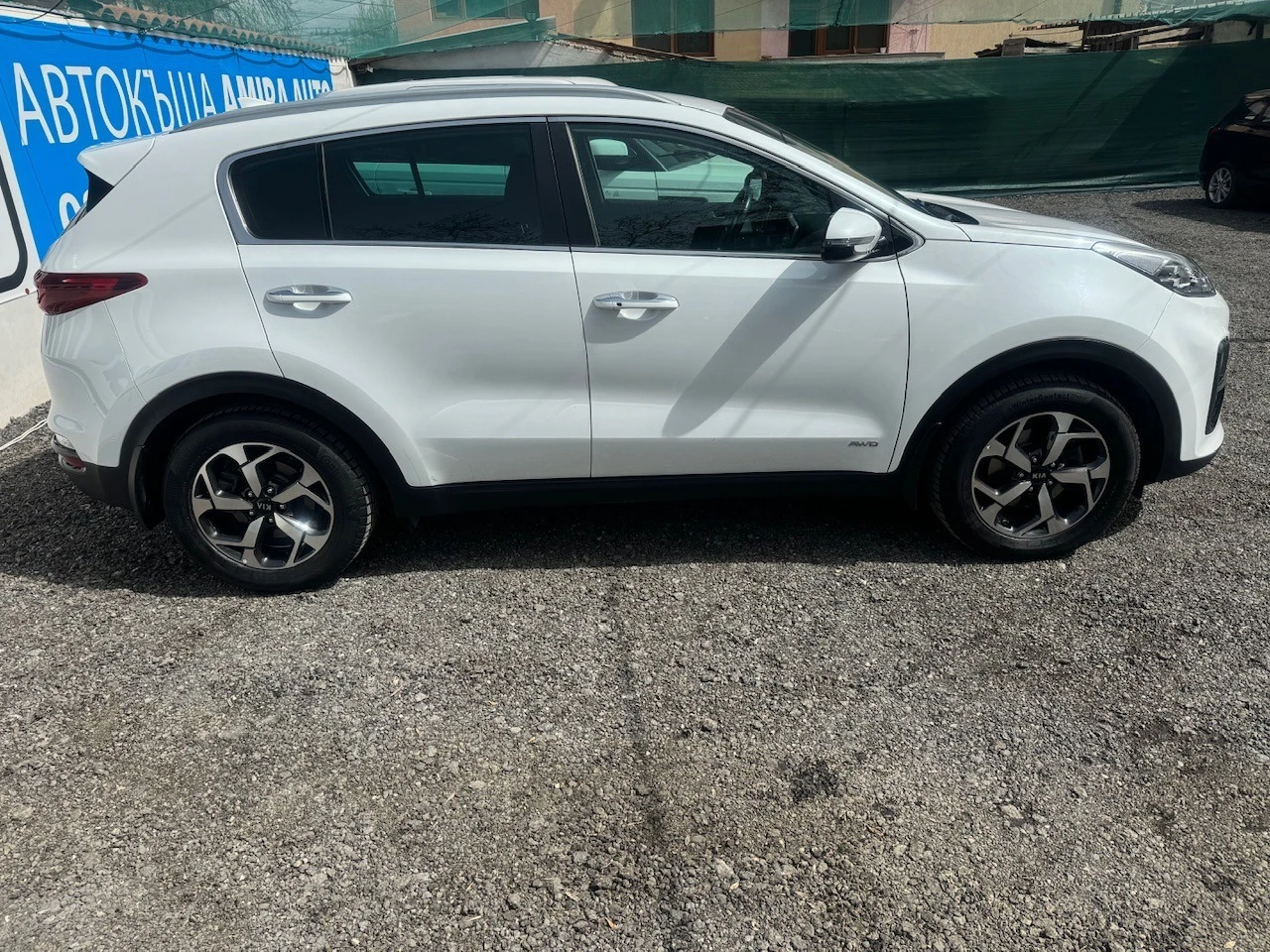 Kia Sportage 1.6TGI 177кс* 4х4* 75250км.НОВА ОТ БГ* В ГАРАНЦ.10 - изображение 4