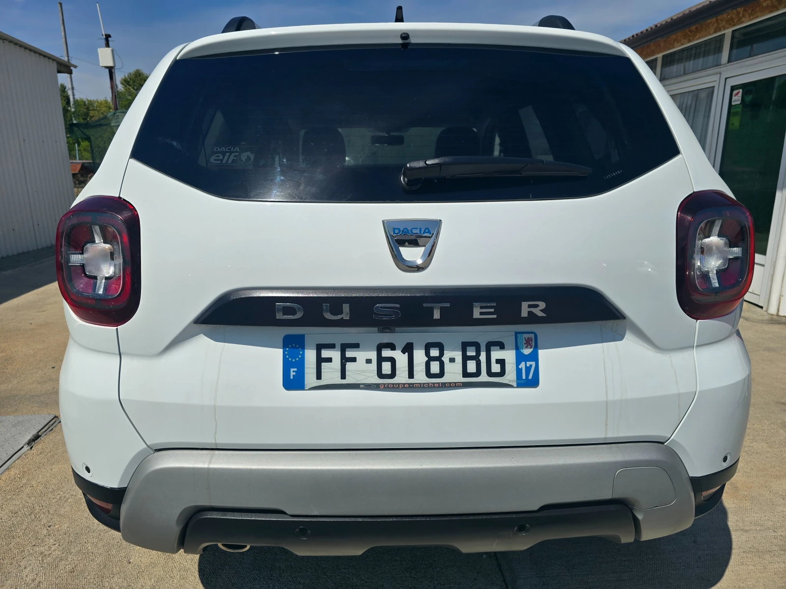 Dacia Duster 1.3* 131к.с.* 360  камери * 32000км. - изображение 3