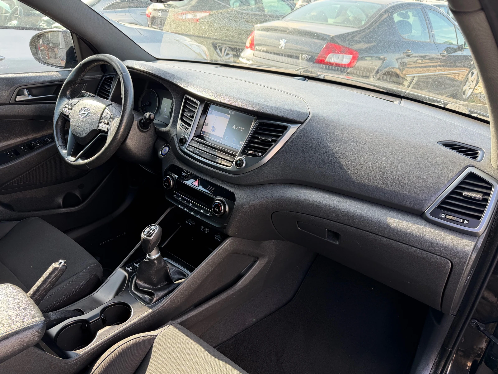 Hyundai Tucson 1.7 CRDI X POSIBLE | Mobile.bg   15