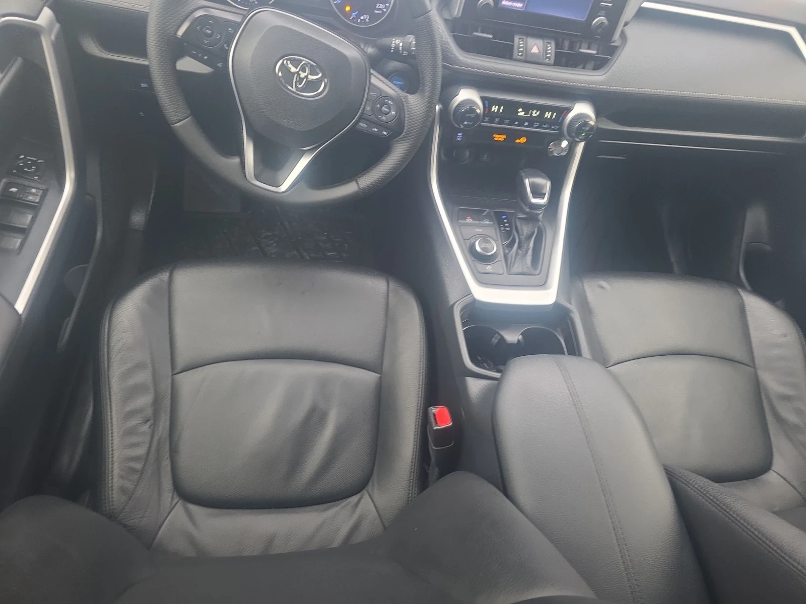 Toyota Rav4 2.5Hibrid 222кс 4х4 - изображение 9