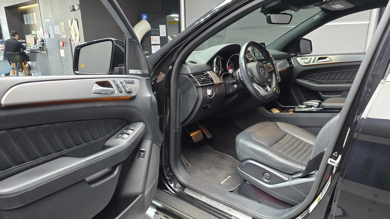 Mercedes-Benz GLE 350 4MATIC Coupe, снимка 5 - Автомобили и джипове - 54913902