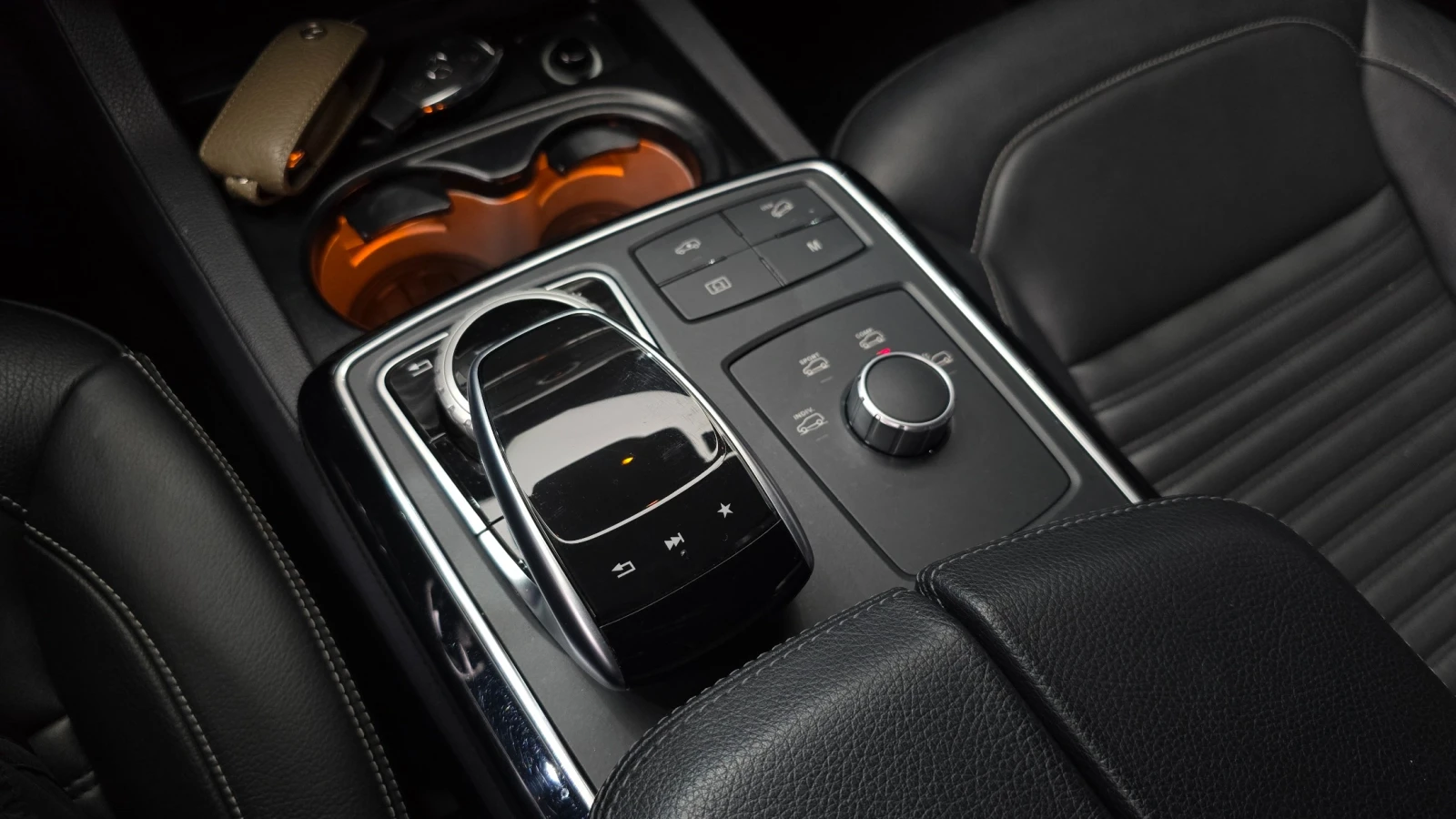 Mercedes-Benz GLE 350 4MATIC Coupe, снимка 14 - Автомобили и джипове - 54913902