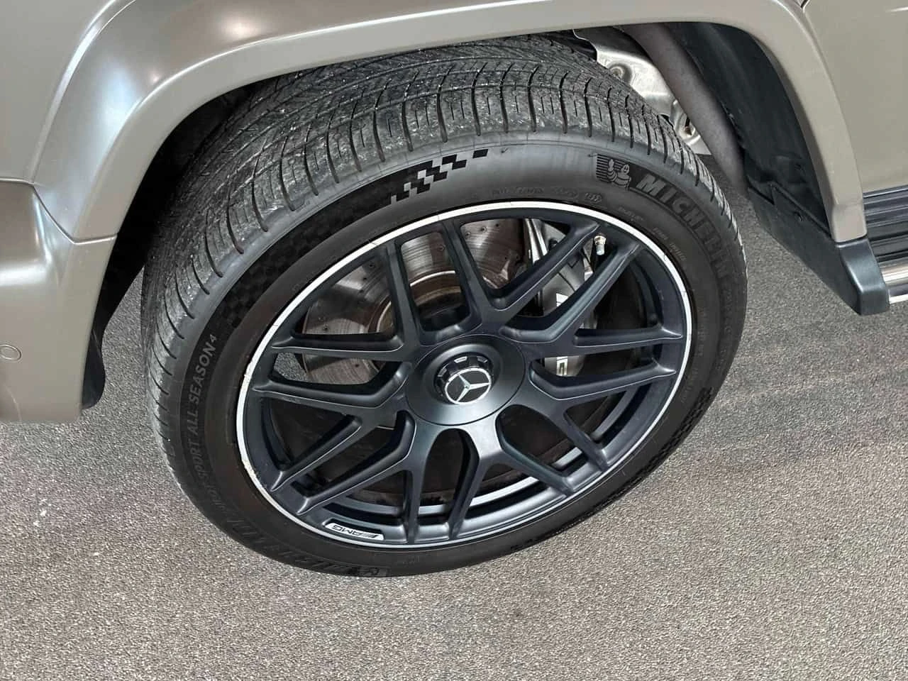 Mercedes-Benz G 63 AMG CARBON PKG| BURMESTER| HUD| 360| , снимка 6 - Автомобили и джипове - 55045172