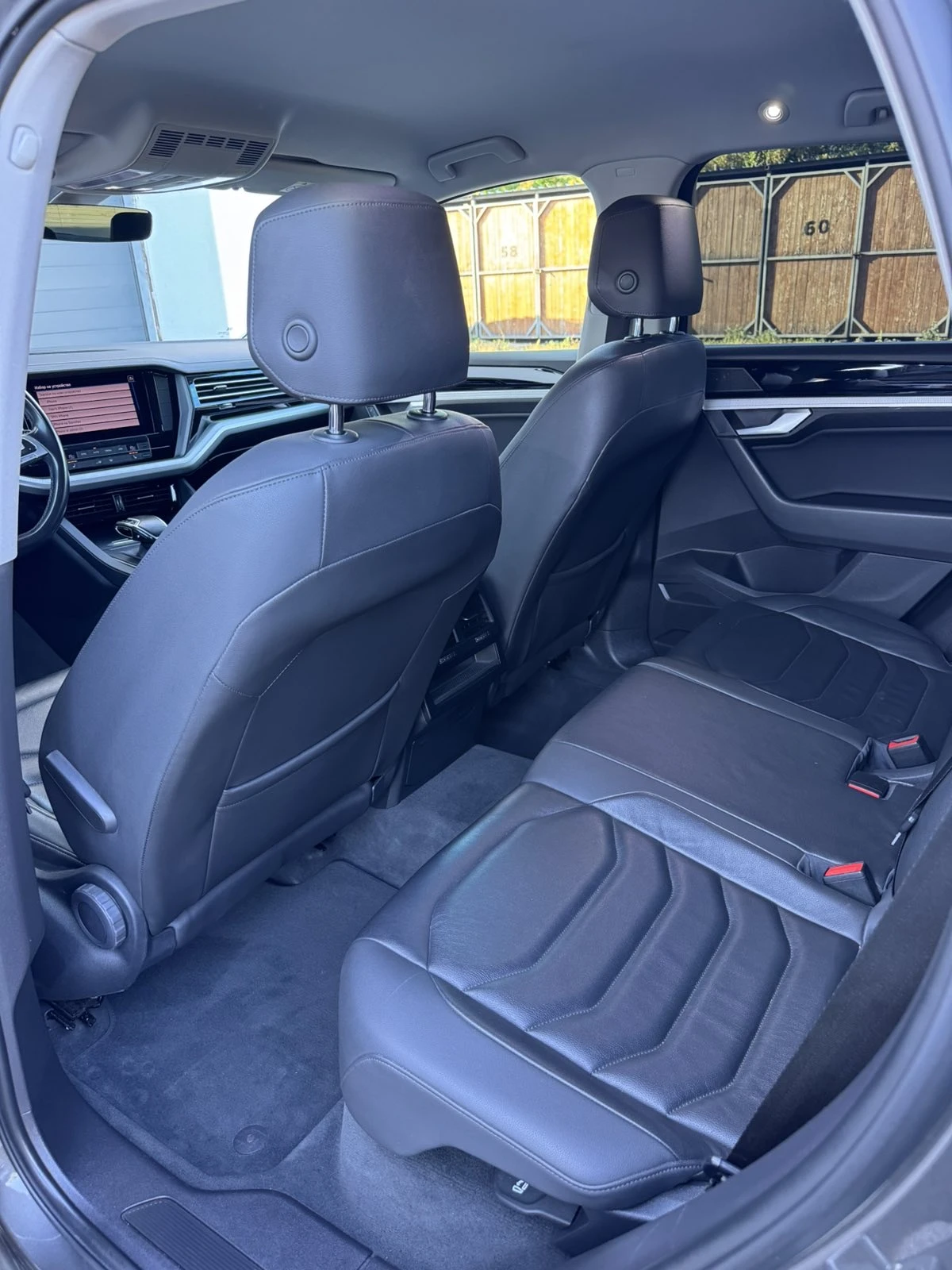 VW Touareg Лизинг, снимка 12 - Автомобили и джипове - 55696001