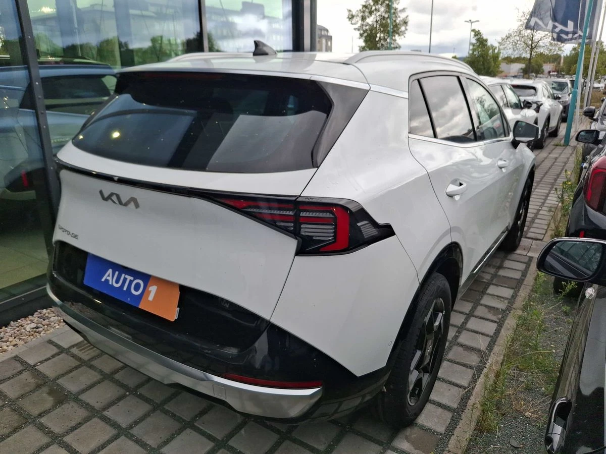 Kia Sportage 1.6 CRDi Mild-Hybrid Spirit, снимка 4 - Автомобили и джипове - 55708418