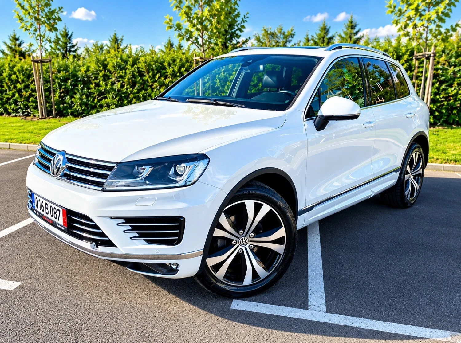 VW Touareg 3.0TDI R line , снимка 2 - Автомобили и джипове - 56650694