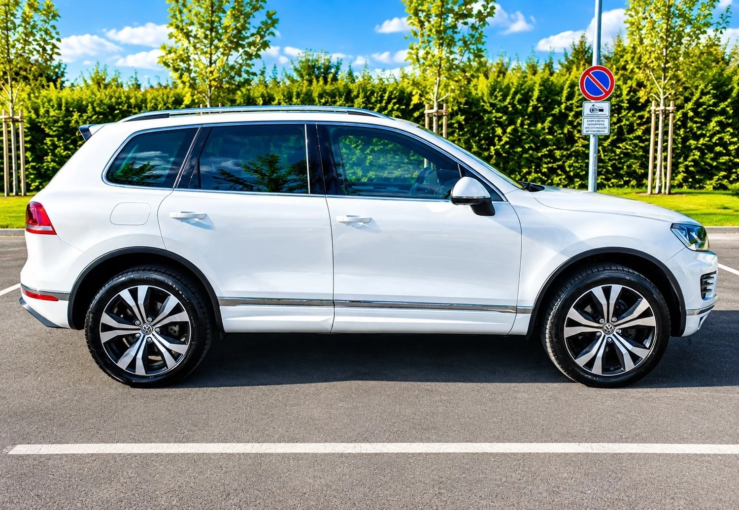 VW Touareg 3.0TDI R line , снимка 5 - Автомобили и джипове - 56650694