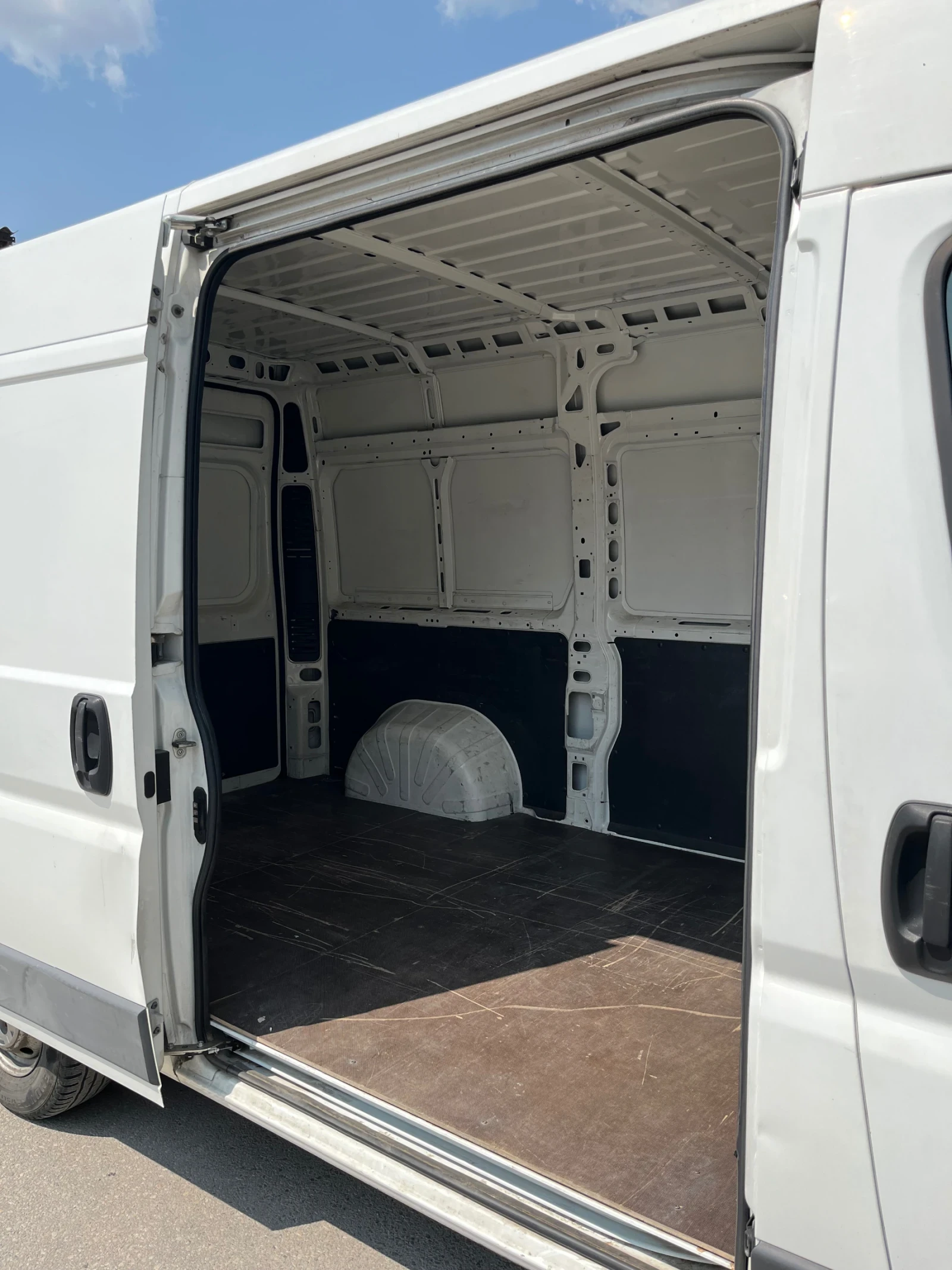 Peugeot Boxer L2H2 2.2HDI - изображение 8