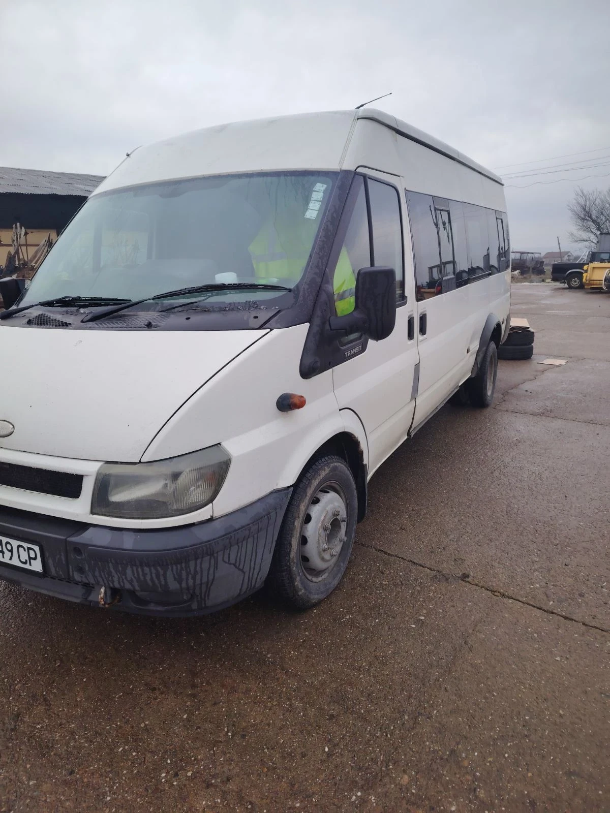 Ford Transit T350 2.5TD - изображение 8