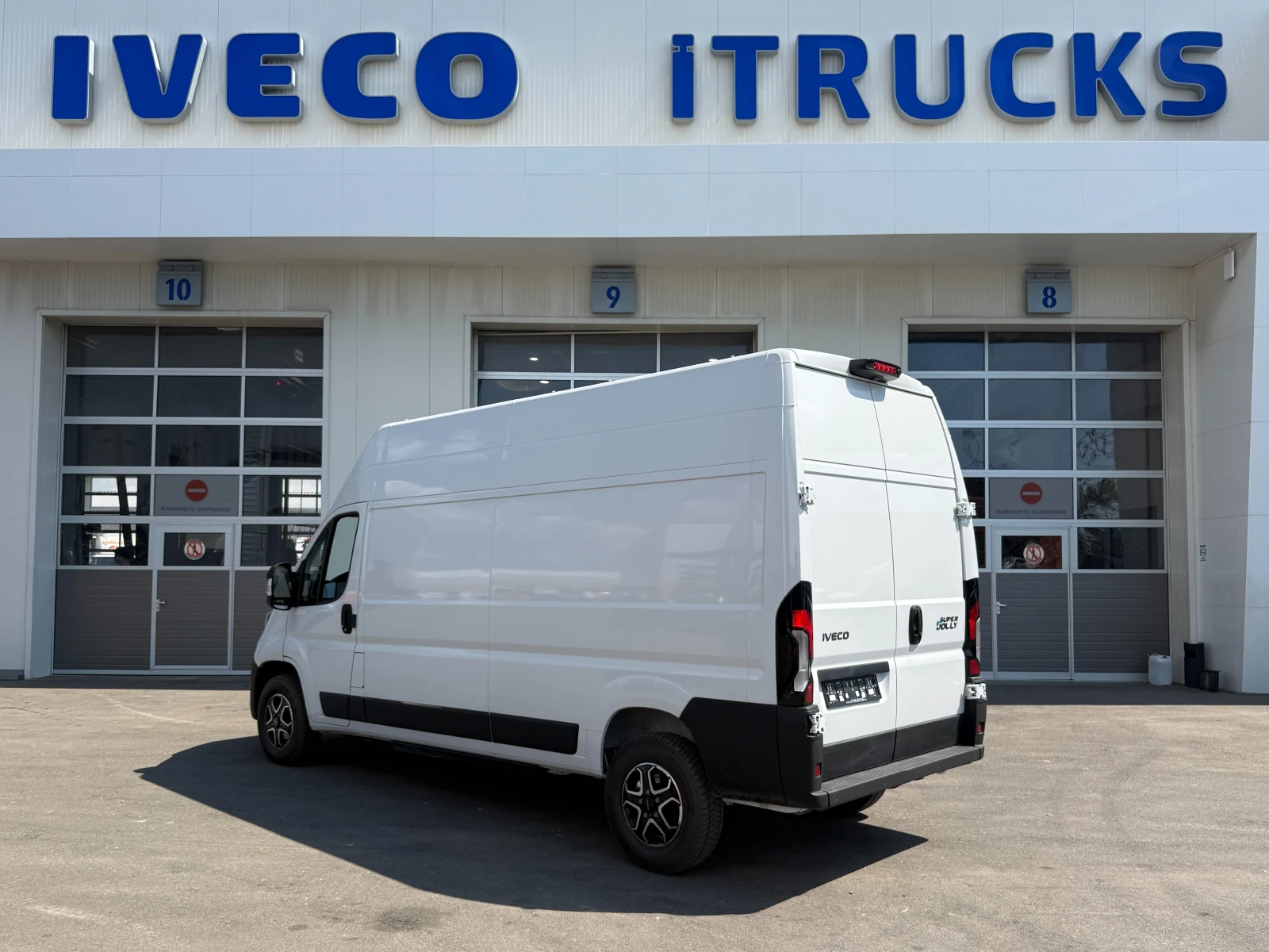 Iveco 35 eSuperJolly | Градски ван 15м3| 270HP 111kWh, снимка 4 - Бусове и автобуси - 55902824