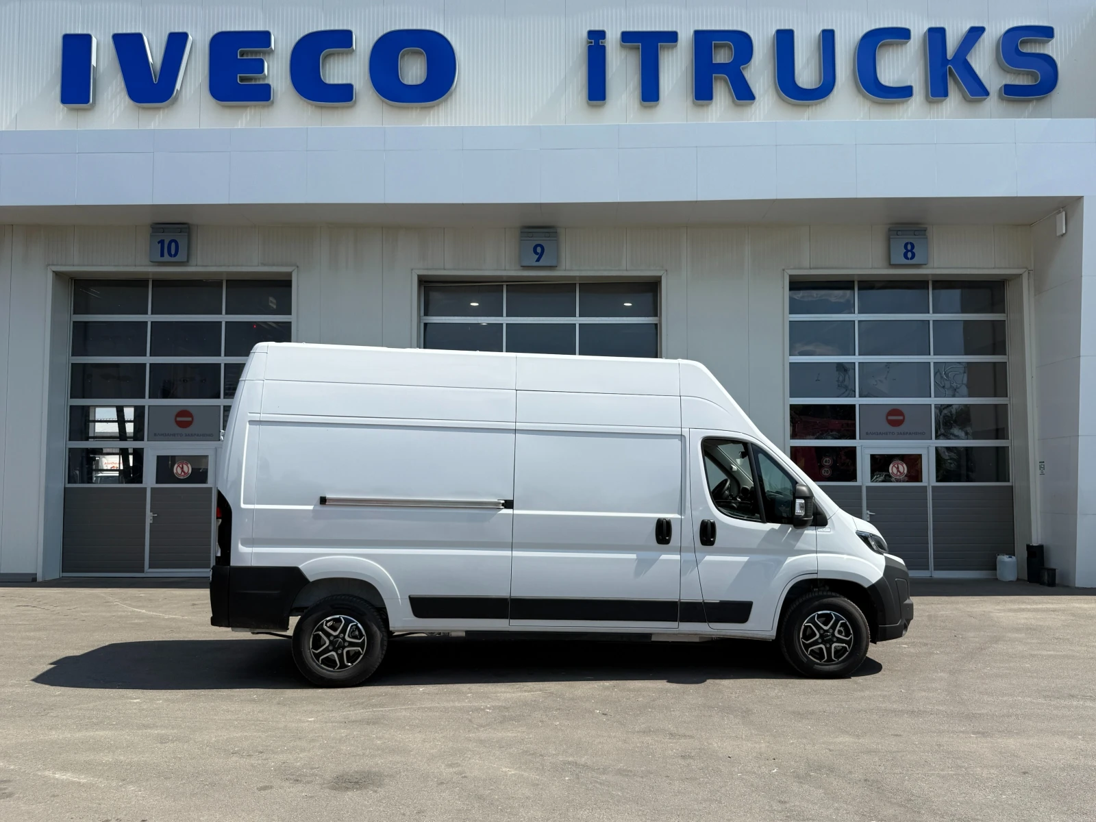 Iveco 35 eSuperJolly | Градски ван 15м3| 270HP 111kWh, снимка 2 - Бусове и автобуси - 55902824