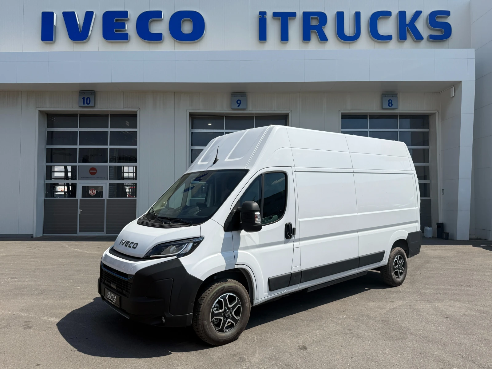 Iveco 35 eSuperJolly | Градски ван 15м3| 270HP 111kWh, снимка 6 - Бусове и автобуси - 55902824