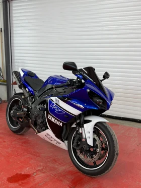 Yamaha YZF-R1, снимка 1