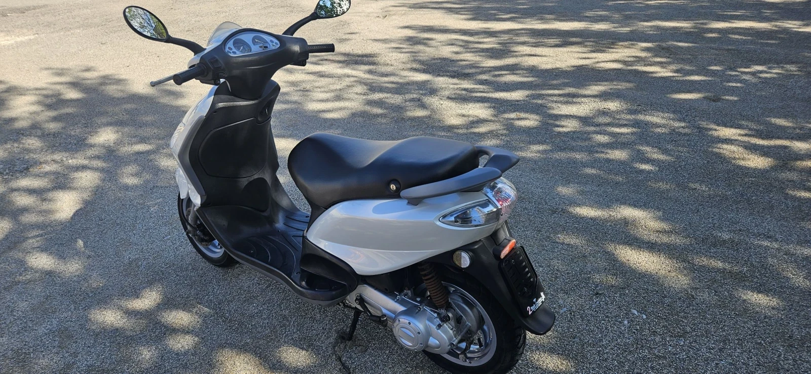 Piaggio Fly 50* Бяла перла*  - изображение 8