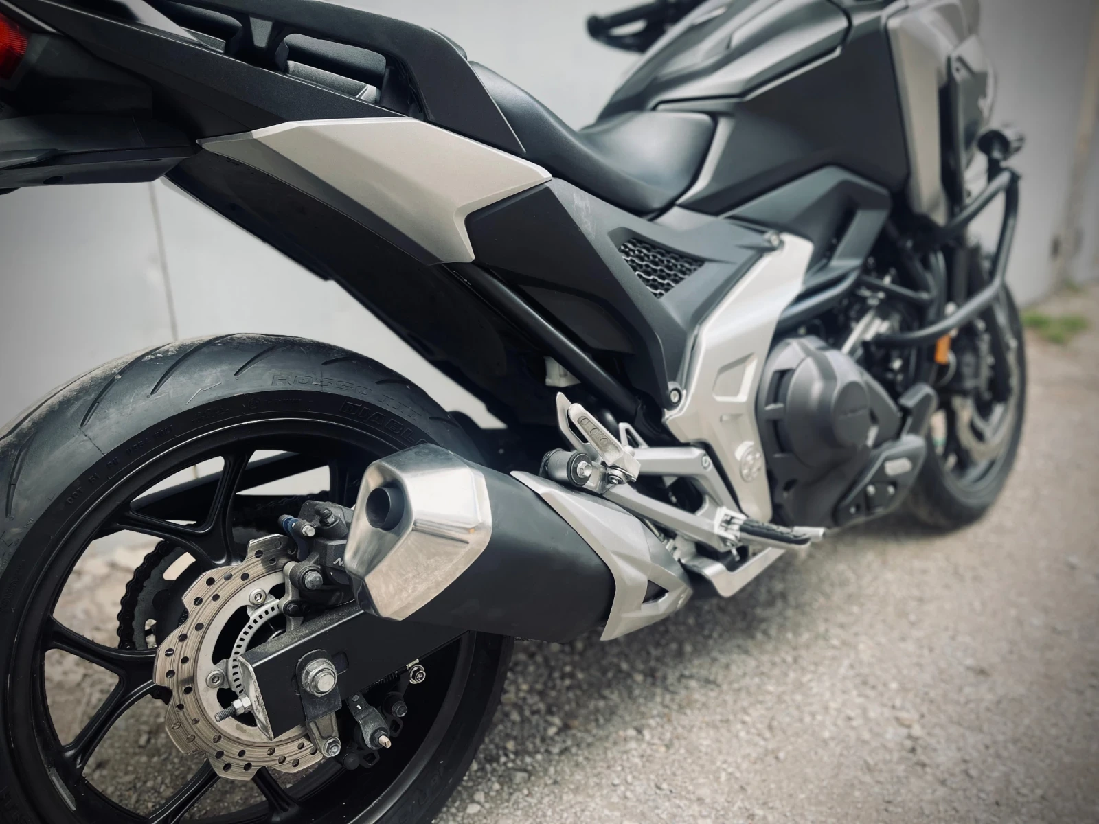 Honda Nc 750x АВТОМАТ - изображение 4