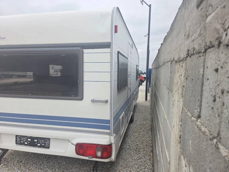 Каравана Hobby 545, снимка 5 - Каравани и кемпери - 53246455