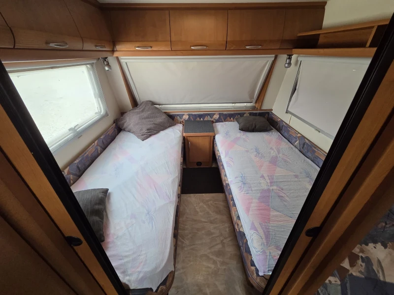 Каравана Hobby 545, снимка 8 - Каравани и кемпери - 53246455