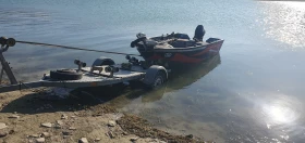 Лодка Tracker thor, снимка 4 - Воден транспорт - 52692307