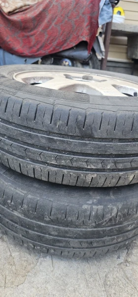        195/65R15  Opel Zafira