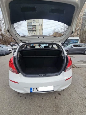 Hyundai I20, снимка 10