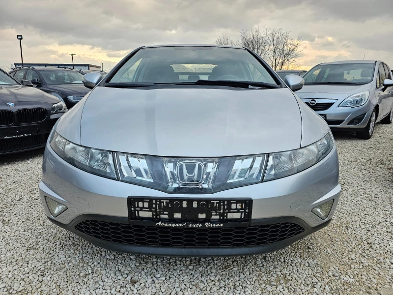 Honda Civic 1.8i, 140к.с., снимка 2 - Автомобили и джипове - 43794347