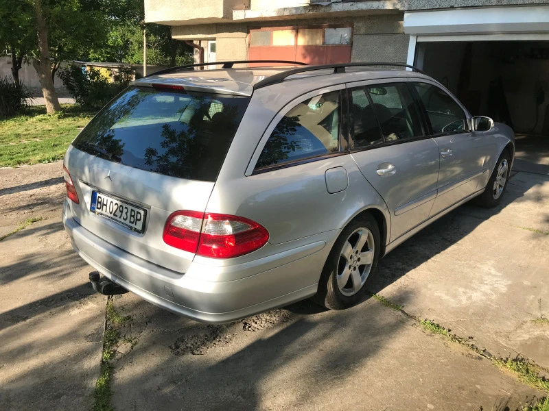 Mercedes-Benz E 220 2200, снимка 4 - Автомобили и джипове - 47782230