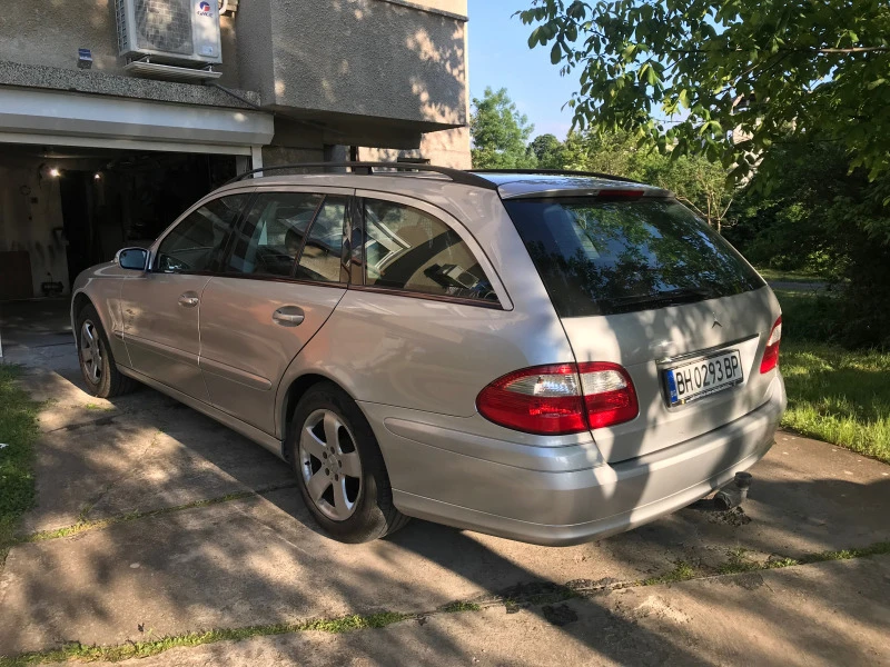 Mercedes-Benz E 220 2200, снимка 5 - Автомобили и джипове - 47782230