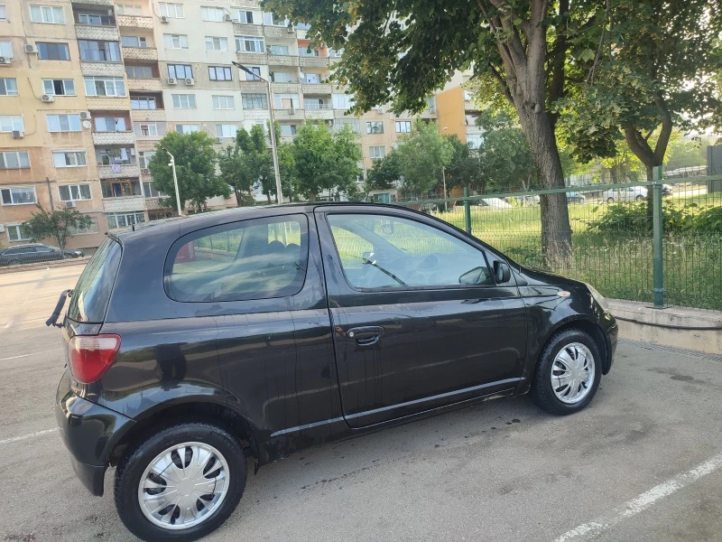 Toyota Yaris, снимка 2 - Автомобили и джипове - 46153292