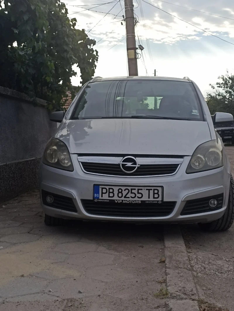 Opel Zafira, снимка 7 - Автомобили и джипове - 47455596