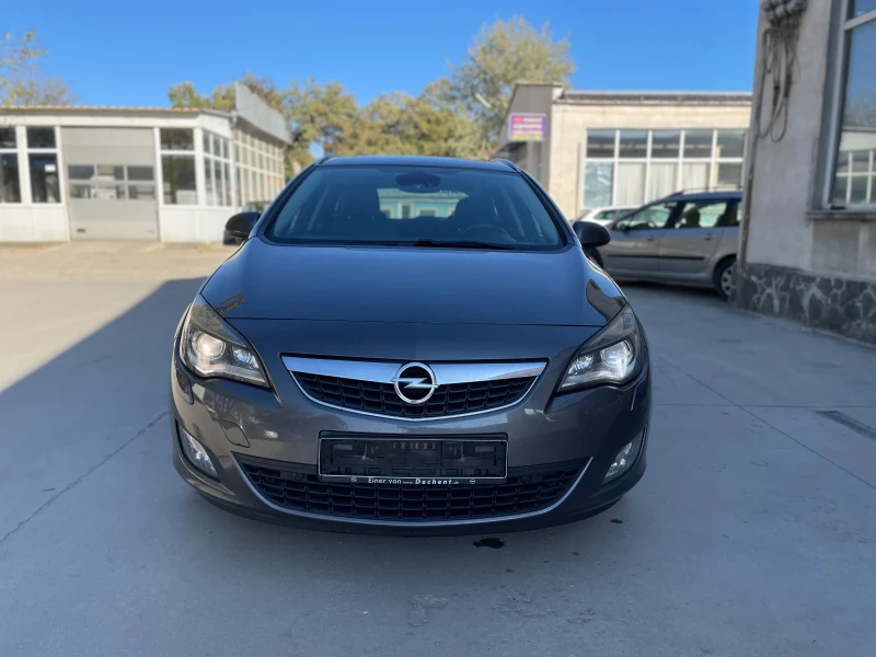 Opel Astra 1.4 Бензин, снимка 6 - Автомобили и джипове - 47929931