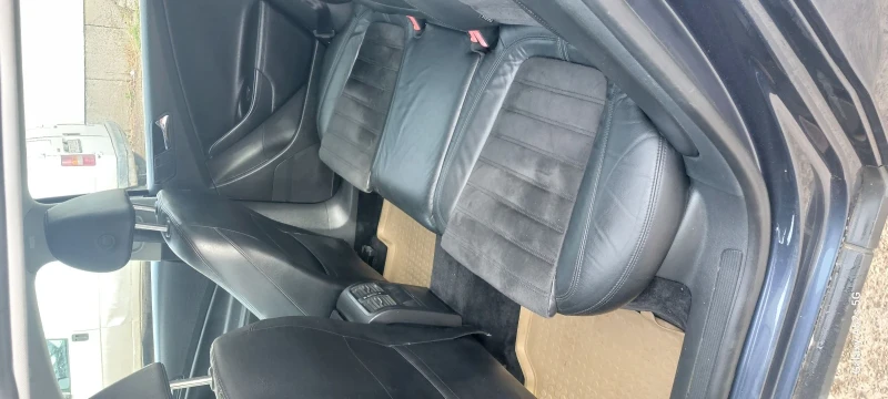 VW Passat 2.0 TDI - DSG, снимка 7 - Автомобили и джипове - 48567698