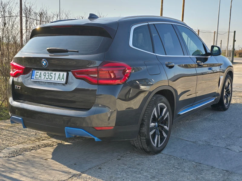 BMW iX3, снимка 4 - Автомобили и джипове - 48853025